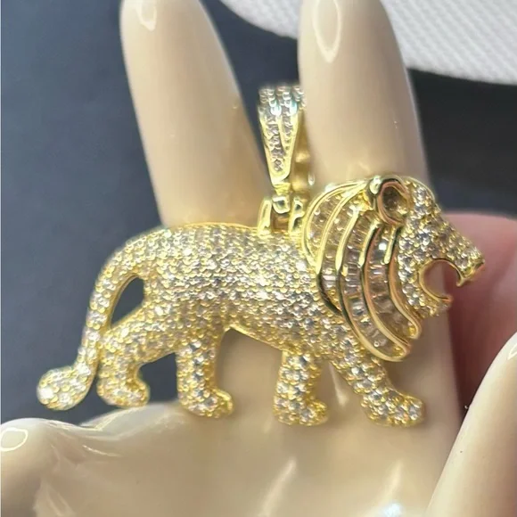 18KT Gold Over Sterling Silver Lion Pendant – Iced Out King Design - Picture 2 of 5